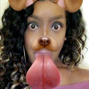 Meet your Posher, Nyomi